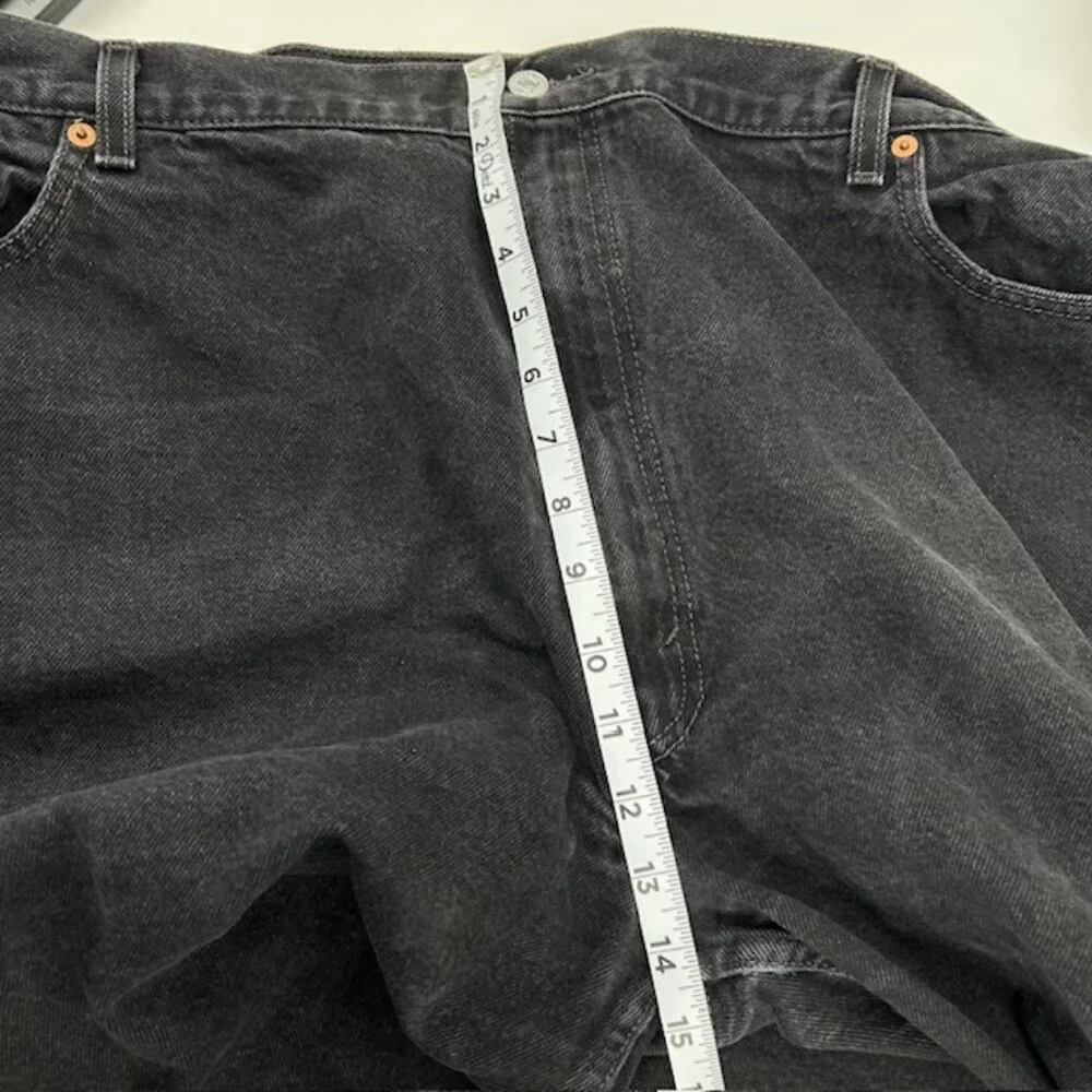 Vintage Men’s Levi’s 550 48x32 Black Relaxed Fit